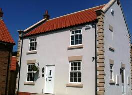 The Copper Horse Cottages