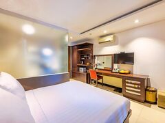 ザ ノーブルスワンセントラルドンドゥホテル 写真