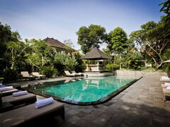 シリ ラティ コテージズ 写真