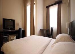 Lucic Rooms & Suites 写真