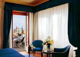 Hotel Titano 写真