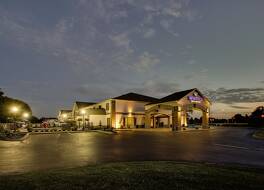 Wingfield Inn & Suites 写真