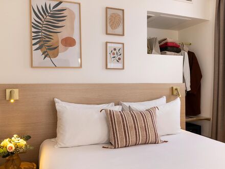 ホテル レ バイリ デ サフラン 写真