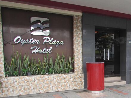 オイスター プラザ ホテル 写真