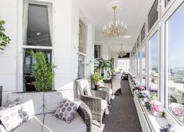 East Beach Hotel 写真