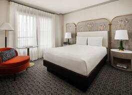 ザ タルボット オートグラフ コレクション 写真