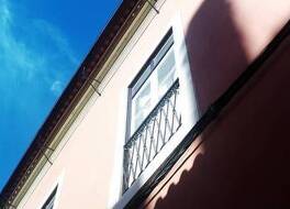 コインブラ ビンテージ ロフツ アパートメンツ