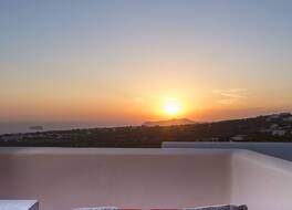 アート ホテル サントリーニ 写真