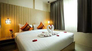 パット サービスド アパートメンツ