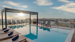 メルキュール セント ジュリアンズ マルタ