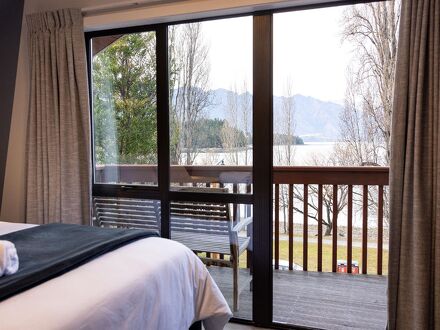 ハカ ハウス クイーンズタウン レイクフロント 写真