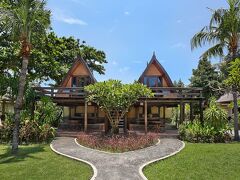 ヴィラ オンバク ホテル 写真