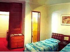 カリヨン プラザ ホテル 写真