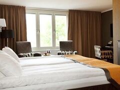 ホームホテル タプト 写真