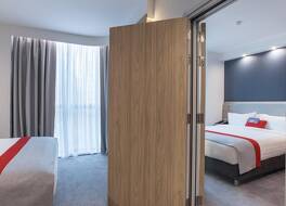 ホリデイ イン エクスプレス エレバン, IHG ホテル 写真