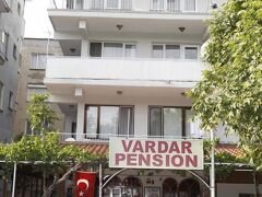 ヴァルダル ペンション 写真