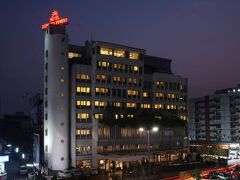 エクスプレス タワーズ ホテル 写真