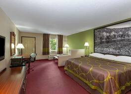 スーパー 8 バイ ウィンダム ユーリカ スプリングス 写真