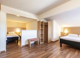 ibis Issoire 写真