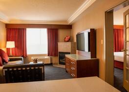 ラディソン ホテル&スイーツ フォート マクマレー 写真