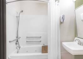 スーパー8 バイ ウィンダム マディソン IN 写真