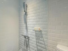 ホテル リラックス III 写真