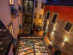 ホテル アルバ パレス 写真