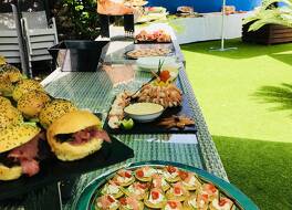 Grand Hôtel de Nîmes 4 étoiles 写真