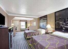 スーパー 8 バイ ウィンダム ノックスビル イースト 写真