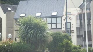 ホテル デュプレクス