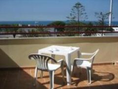 アパルタメントス トゥリスティスコス カニョス デ メカ 写真