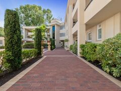 ザ ペニンシュラ リバーサイド サービスド アパートメンツ 写真