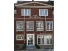 Full House Hotel 写真