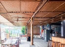 ラフィエル ニアス 写真