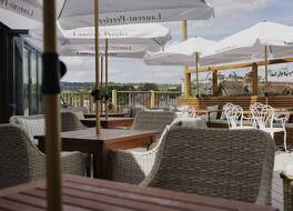 ザ ジョージ & ドラゴン 写真