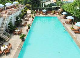 セントラル ホテル 写真