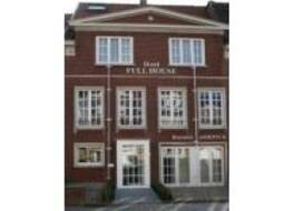 Full House Hotel 写真