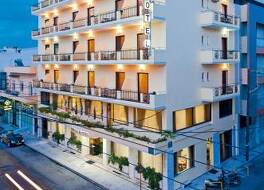 ネフェリ ホテル 写真