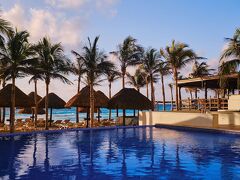 ホテル NYX カンクーン 写真