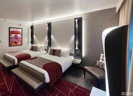 Disney's Hotel New York - The Art of Marvel