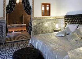 Riad Alya 写真
