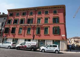 ヴェローナ ハウス アパートホテル 写真