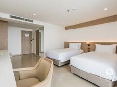 ラッタナチョル ホテル 写真