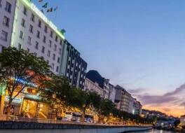 Quality Hotel Christina Lourdes 写真