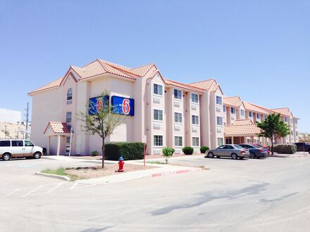 Motel 6 El Paso - Southeast 写真