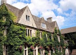 Hatton Court Hotel 写真