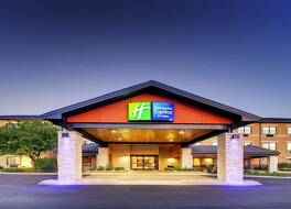 ホリデイ イン エクスプレス ＆ スイーツ オーロラ ナパービル バイ IHG 写真