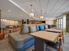 Home2 Suites by Hilton Columbus, IN 写真