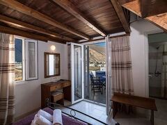 ペトラ ネラ ホテル 写真