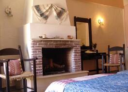 Arolithos Traditional Cretan Village Hotel 写真